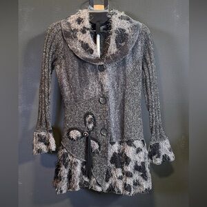 Roz & Ali Gray Animal Print Pattern Textured Sequin Bell Sleeve Cardigan